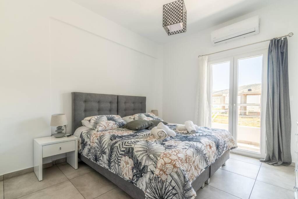 Minoas Apt Next To The Beach 멜라토스 외부 사진